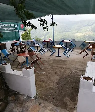 Zirve Dag Evi